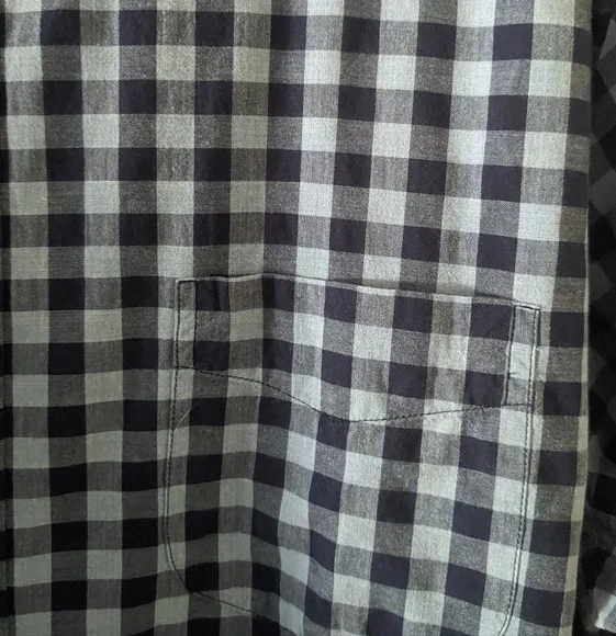 J Crew Men's Classic Fit Navy Gingham Shirt ~ XL - Picture 4 of 4